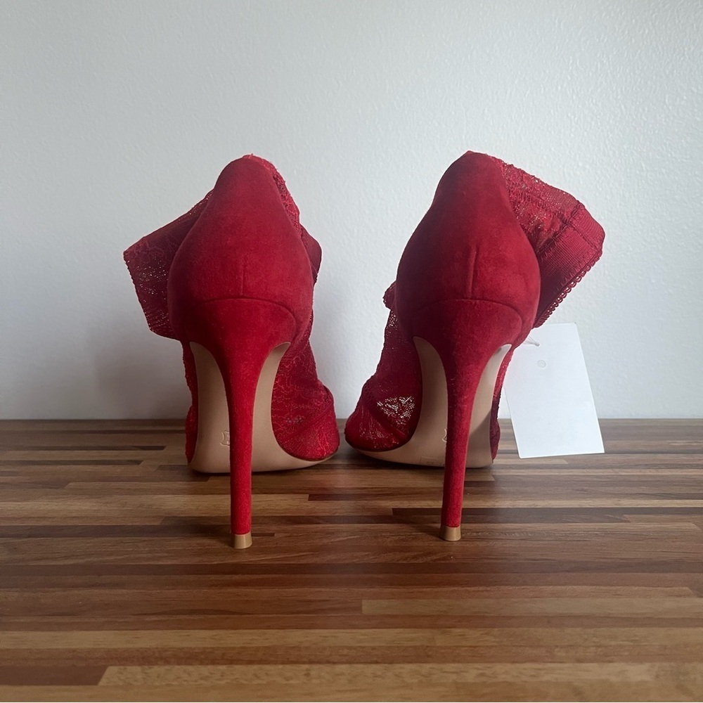 NWT Gianvito Rossi Missy Stretch Lace and Suede Tobasco Red Ankle Heel Sandals - Picture 4 of 8